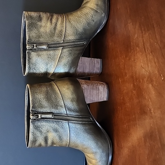 Cole Haan Nike Air Metallic boots Size 7B - Picture 4 of 8